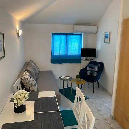 Apartment Ante