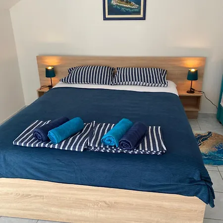 Ante Apartment